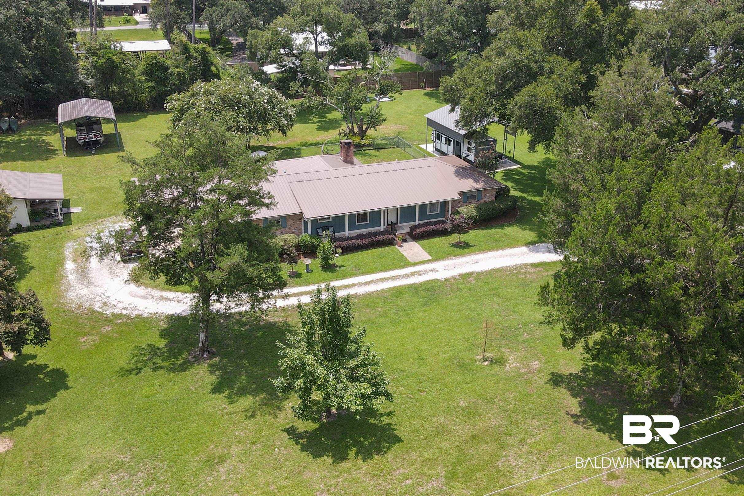 11142 Robin Road Fairhope, AL 36532 - Photo 1 of 31 Gallery Image 1