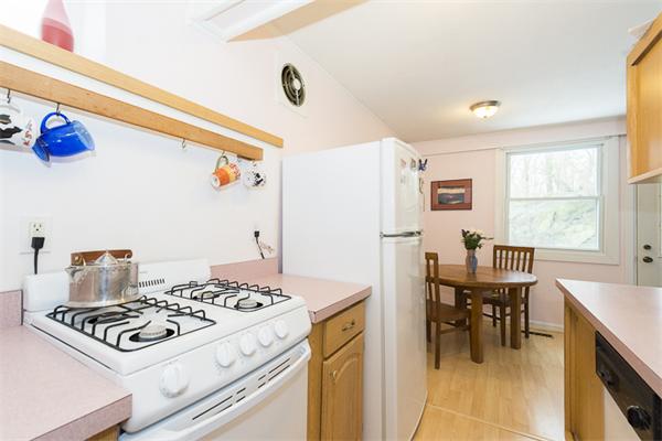 16 Shawnee Road Arlington, MA 02476 - Photo 8 of 19 Gallery Image 8