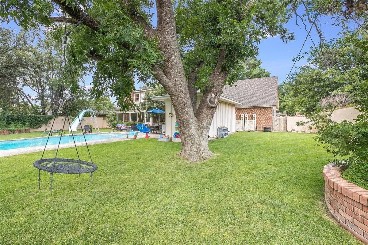 1308 Borger Plainview, TX 79072 - Photo 11 of 47 Photo 11