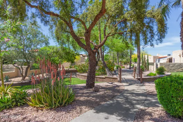 $385,000 | 16637 North 30th Avenue, Phoenix, AZ 85053