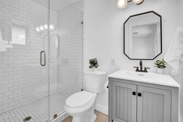 $1,097,000 | 10624 North 38th Street, Phoenix, AZ 85028