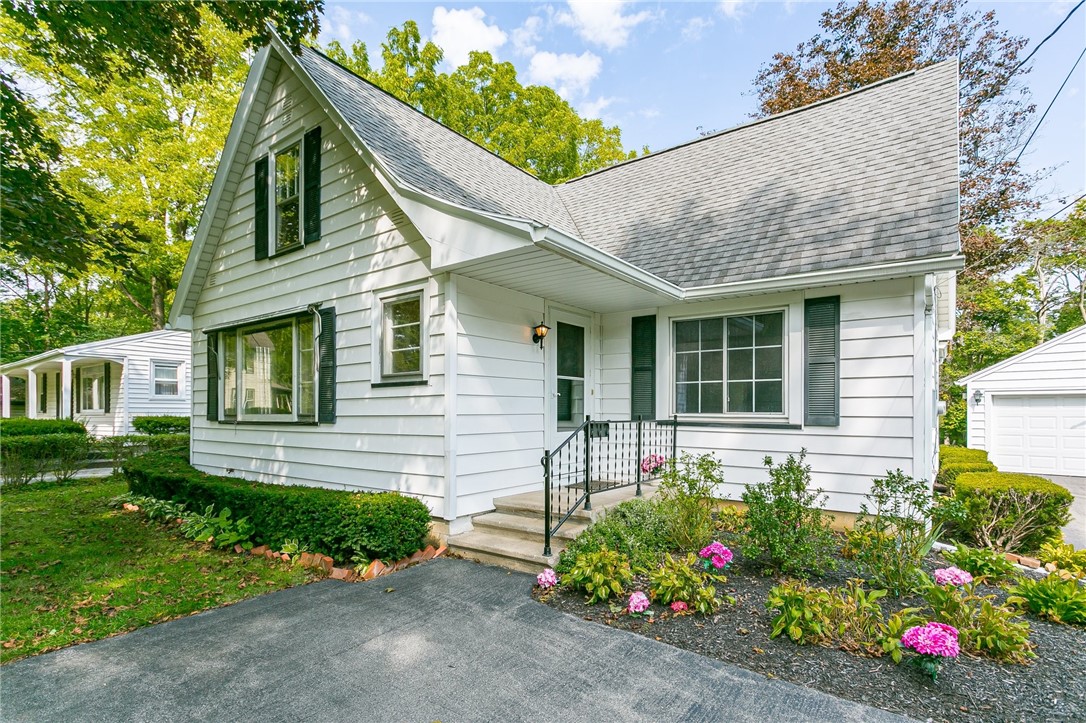 80 South Street Pittsford, NY 14534 - Photo 3 of 46