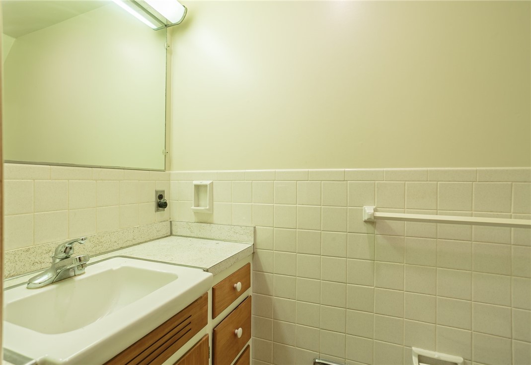 80 South Street Pittsford, NY 14534 - Photo 31 of 46 Basement half bath