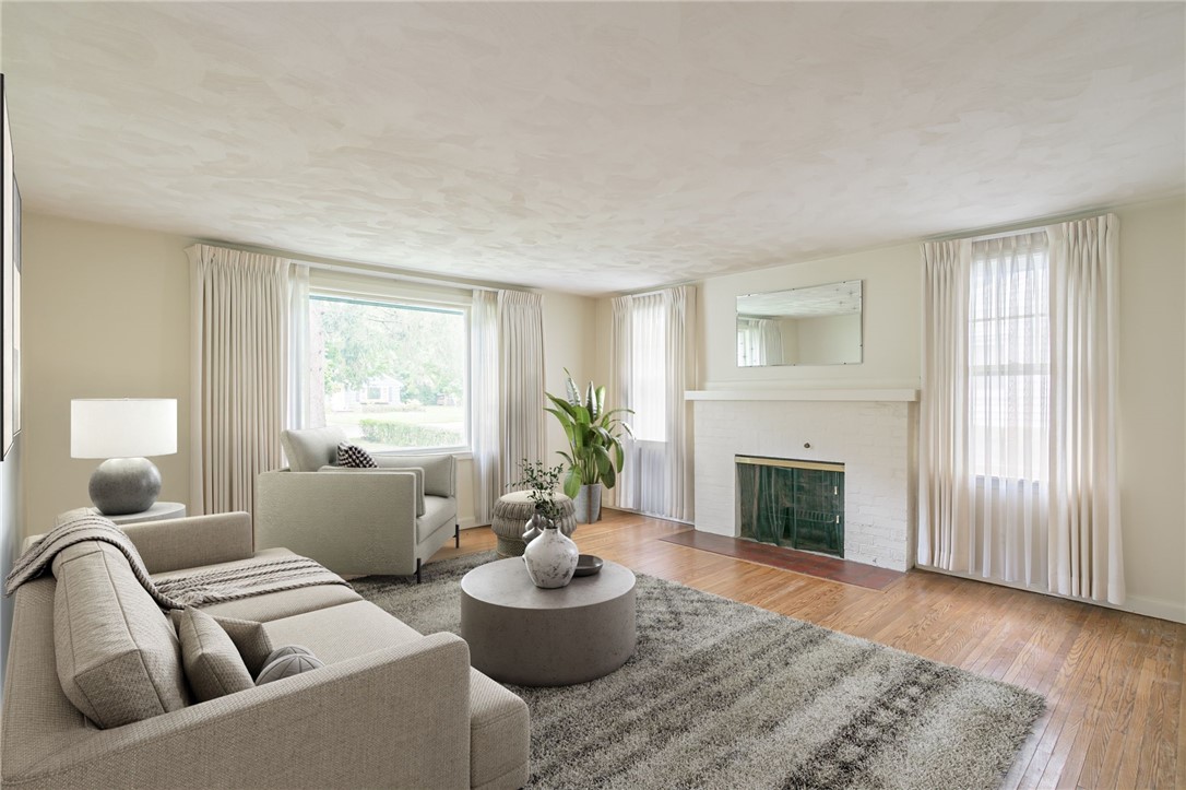 80 South Street Pittsford, NY 14534 - Photo 5 of 46