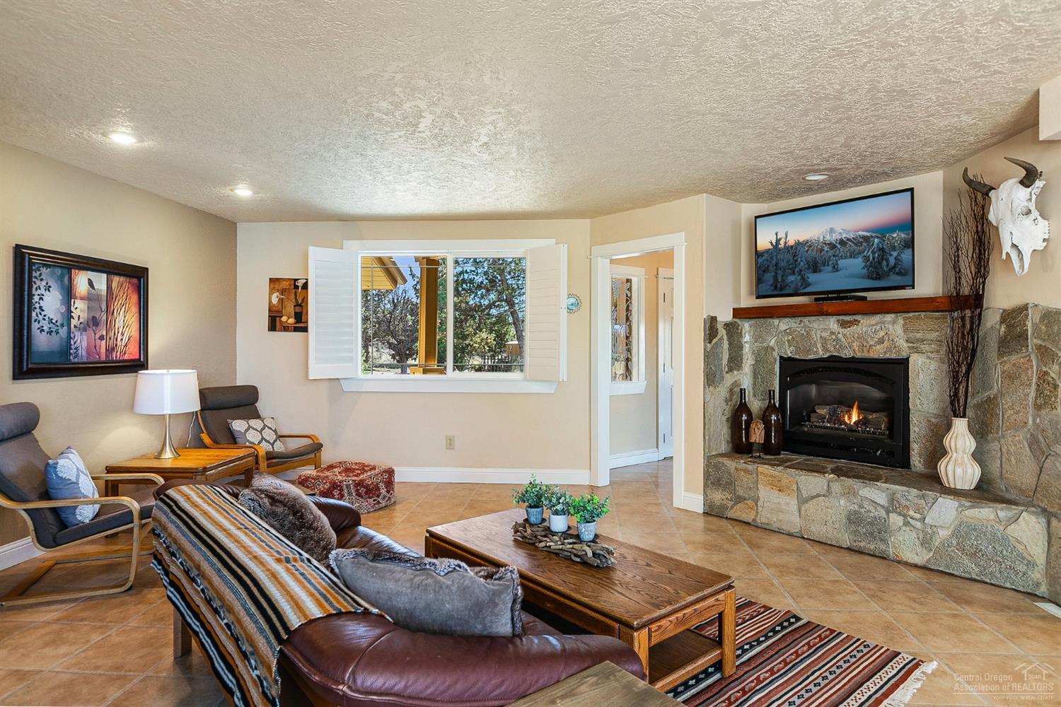 61707 Ward Road Bend, OR 97702 - Photo 14 of 25 Additional Photo