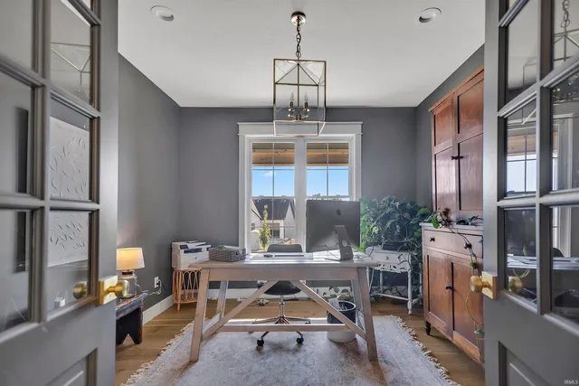 $799,900 | 4504 North Triple Crown Drive, Bloomington, IN 47404