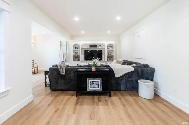 $799,900 | 4504 North Triple Crown Drive, Bloomington, IN 47404