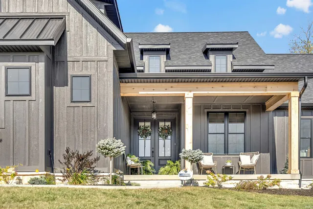 $799,900 | 4504 North Triple Crown Drive, Bloomington, IN 47404