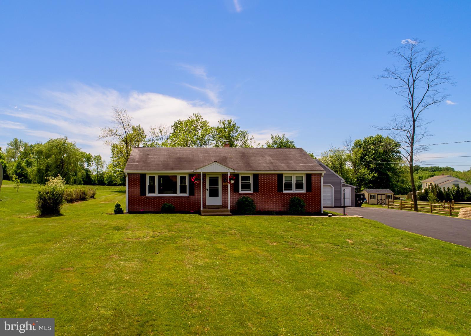 688 Allentown Road Telford, PA 18969 - Photo 3 of 29 Gallery Image 3