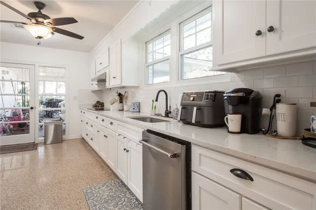 $309,000 | 506 Magnolia Drive, Waycross, GA 31501