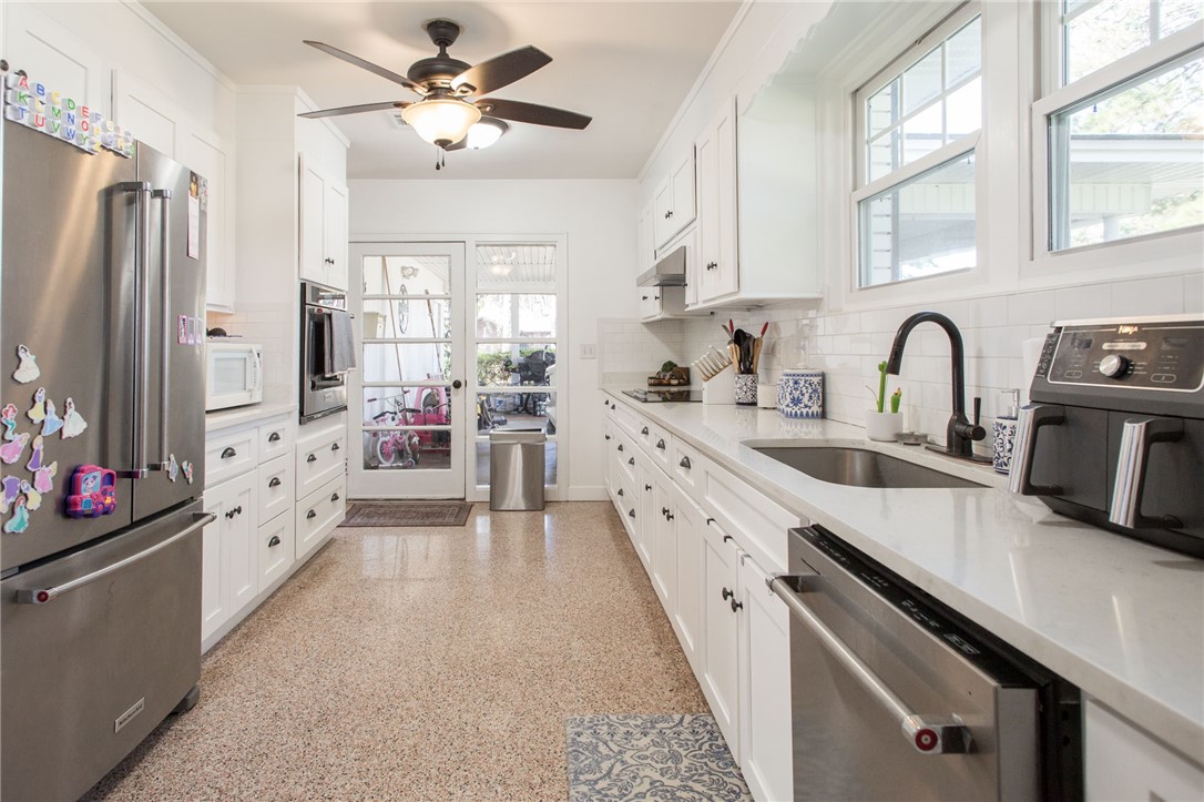 506 Magnolia Drive Waycross, GA 31501 - Photo 15 of 69