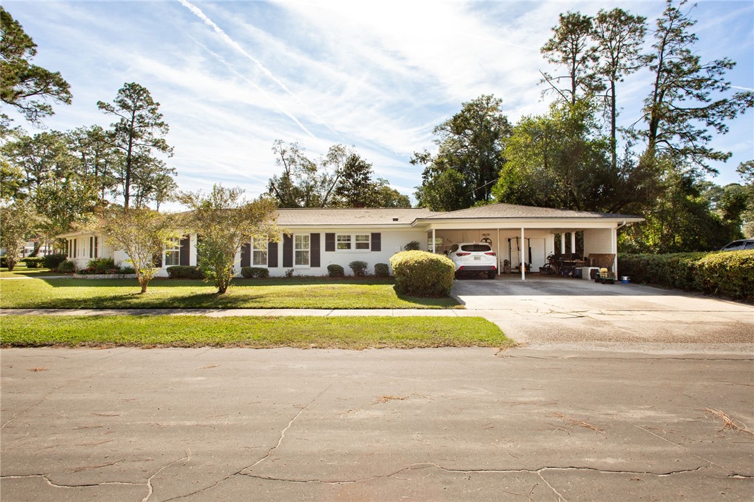 506 Magnolia Drive Waycross, GA 31501 - Photo 4 of 69