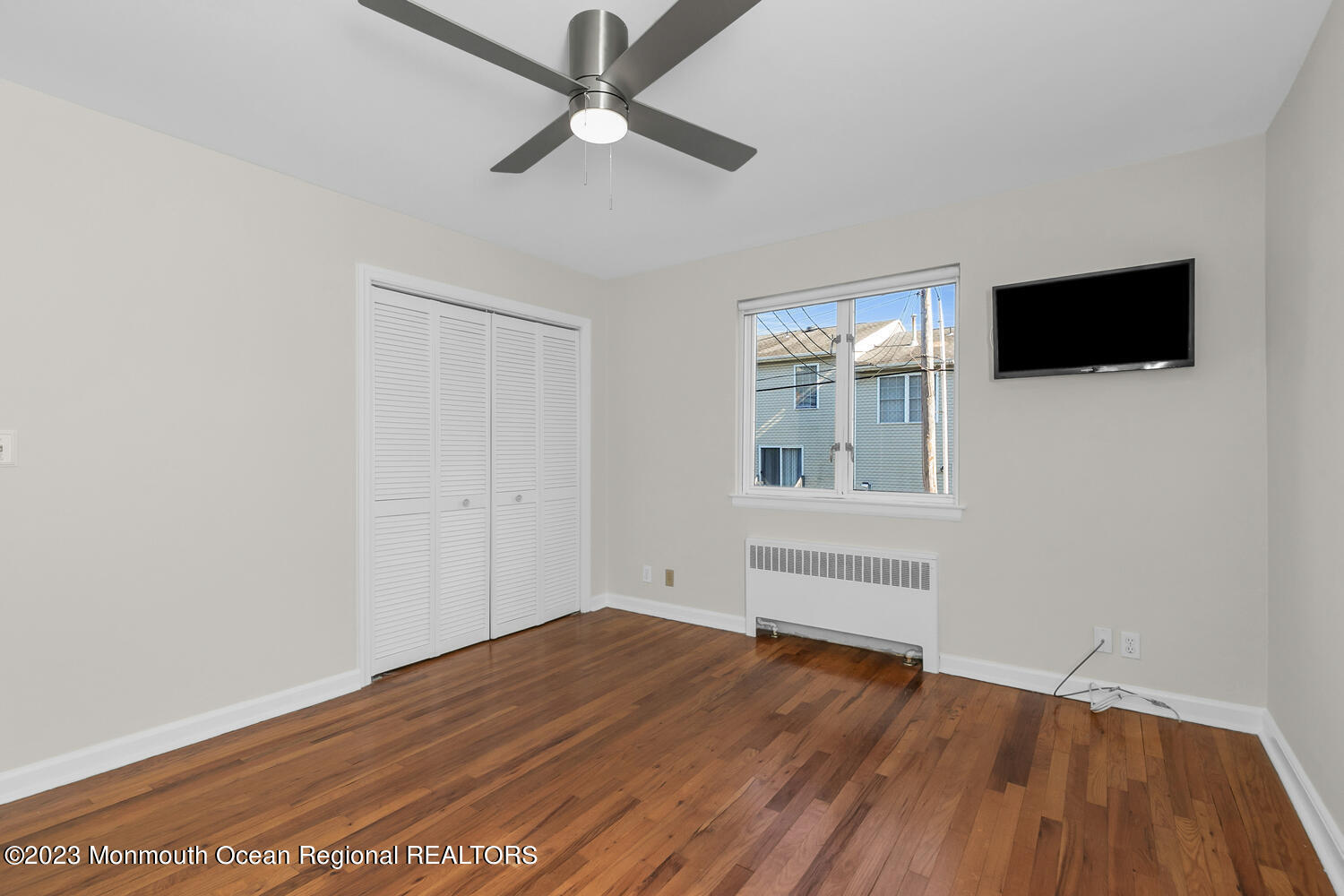 293 Spring Street, Unit 15B Red Bank, NJ 07701 - Photo 15 of 33 193 Spring St Red Bank NJ-large-011-010-