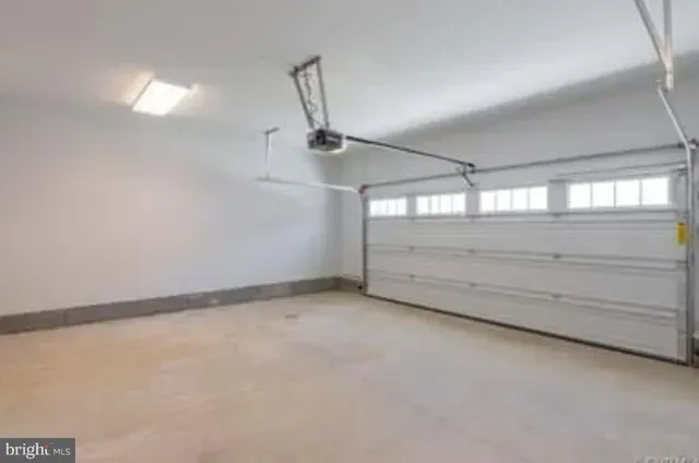 a view of a garage
