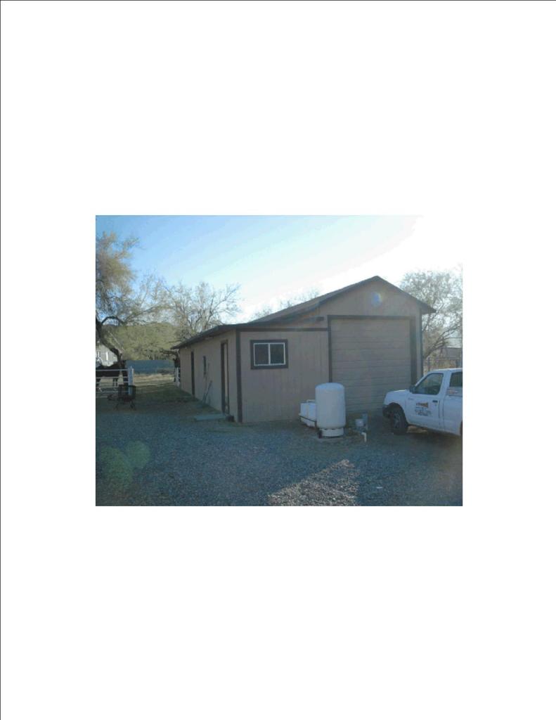 4211 West Carver Road Laveen, AZ 85339 - Photo 4 of 12 Barn