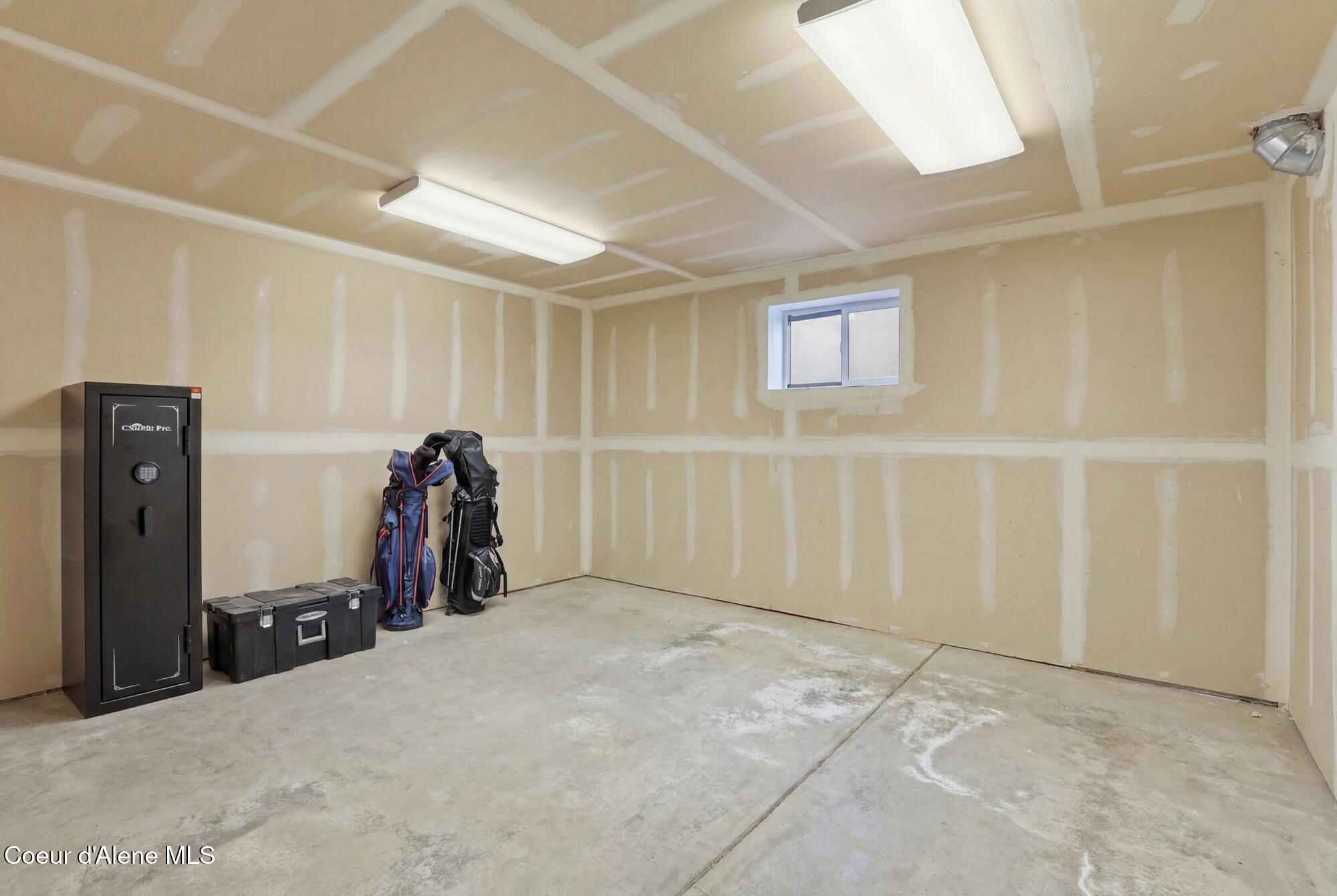 6909 West Ridgeway Road Deer Park, WA 99006 - Photo 43 of 70 downstairs roughed in bdrm