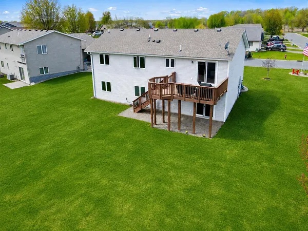 $400,000 | 401 Fischer Street Northwest, Montgomery, MN 56069