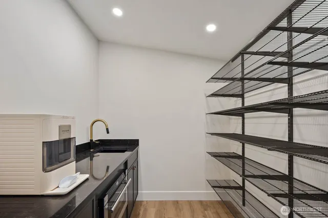 $1,850,000 | 32922 Southeast Kuzak Road, Enumclaw, WA 98022