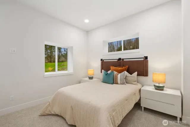 $1,850,000 | 32922 Southeast Kuzak Road, Enumclaw, WA 98022