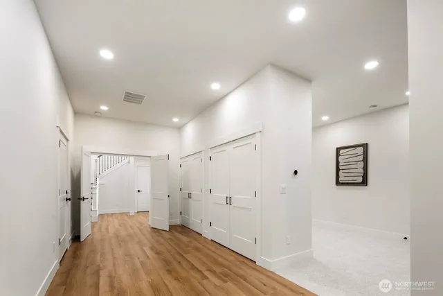 $1,850,000 | 32922 Southeast Kuzak Road, Enumclaw, WA 98022