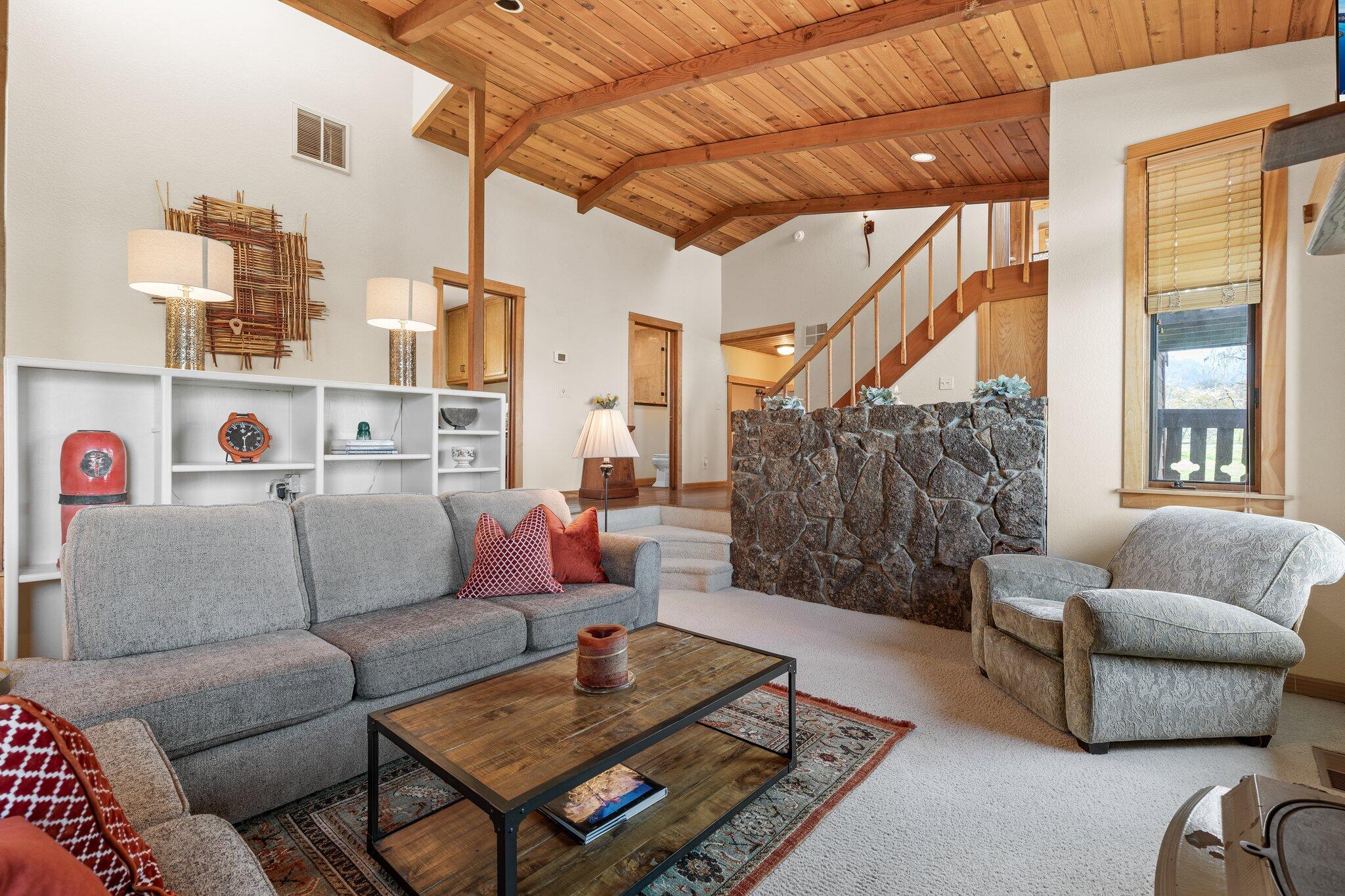170 Emigrant Lake Road Ashland, OR 97520 - Photo 24 of 86 27-web-or-mls-IMGL4482