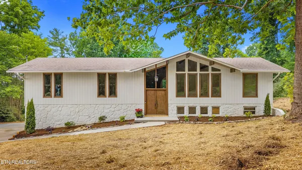 $569,900 | 9501 Ravenel Lane, Knoxville, TN 37922