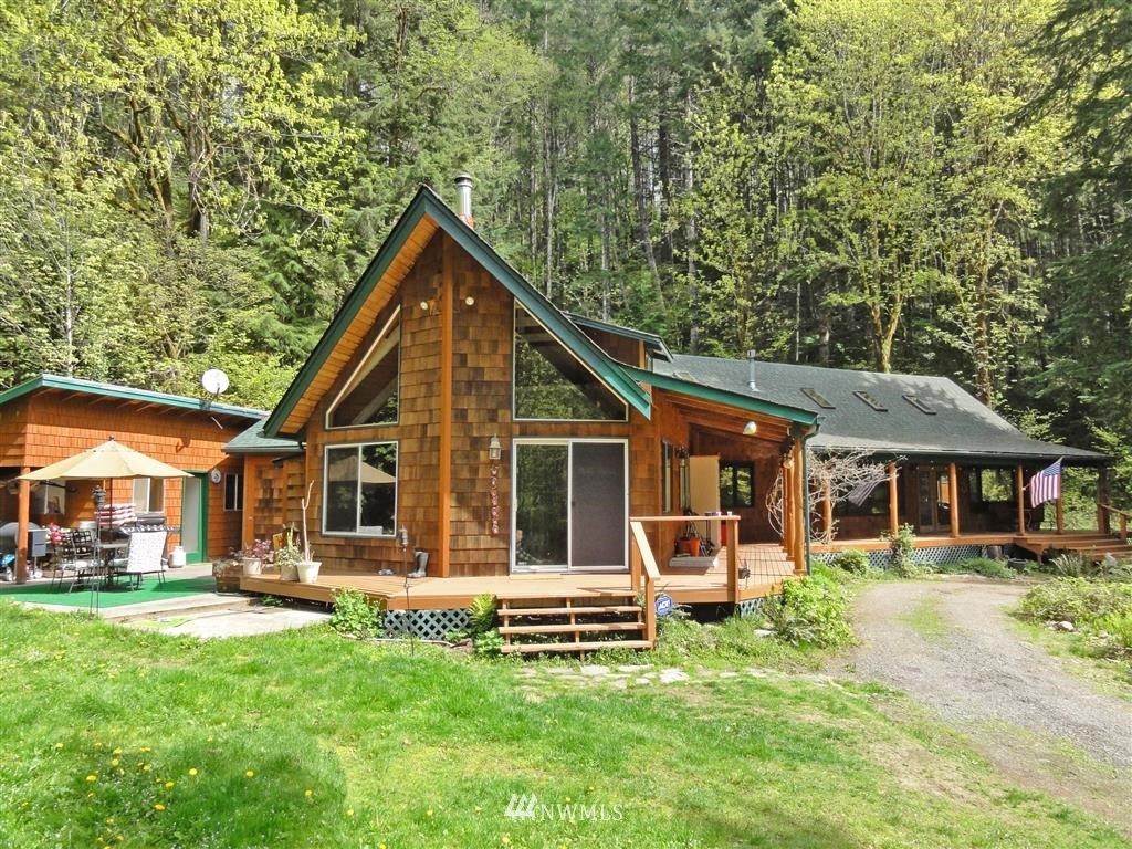 514 Carr Road Randle, WA 98377 - Photo 1 of 25 Gallery Image 1