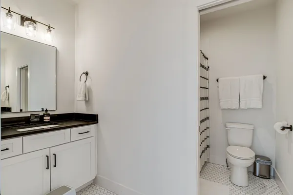 $1,599,000 | 1750 Awalt Drive, Winchester, TN 37398