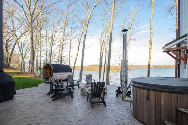 $1,599,000 | 1750 Awalt Drive, Winchester, TN 37398