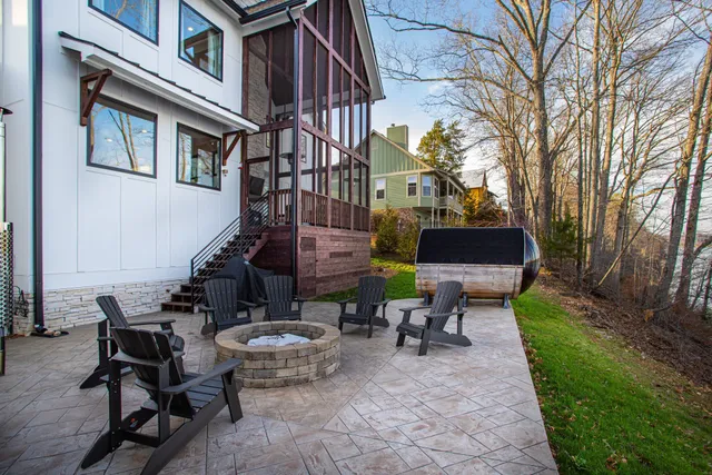 $1,599,000 | 1750 Awalt Drive, Winchester, TN 37398