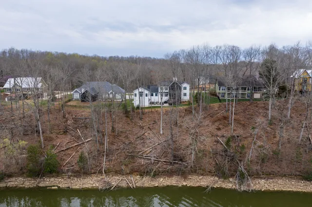 $1,599,000 | 1750 Awalt Drive, Winchester, TN 37398