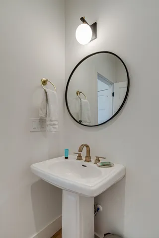 $1,599,000 | 1750 Awalt Drive, Winchester, TN 37398