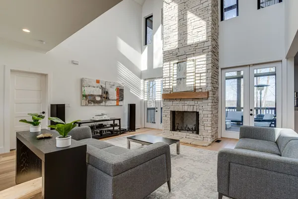 $1,599,000 | 1750 Awalt Drive, Winchester, TN 37398