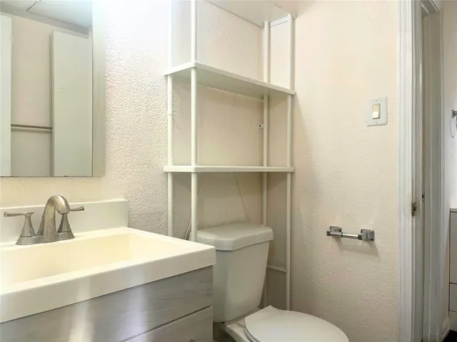 $195,000 | 4748 Old Bent Tree Lane, Unit 1901, Dallas, TX 75287