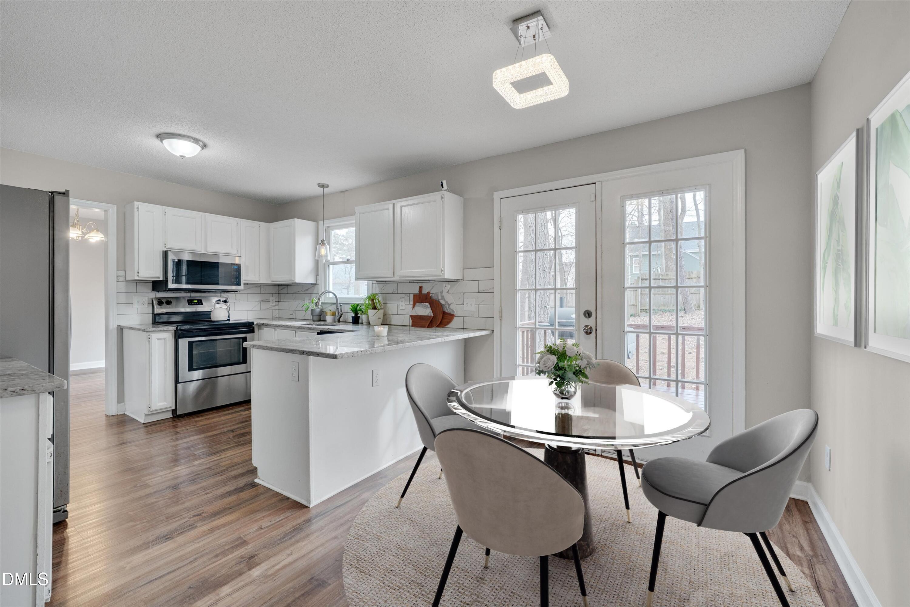 2704 Rockbridge Court Raleigh, NC 27604 - Photo 16 of 38 18-2704 Rockbridge-15VS