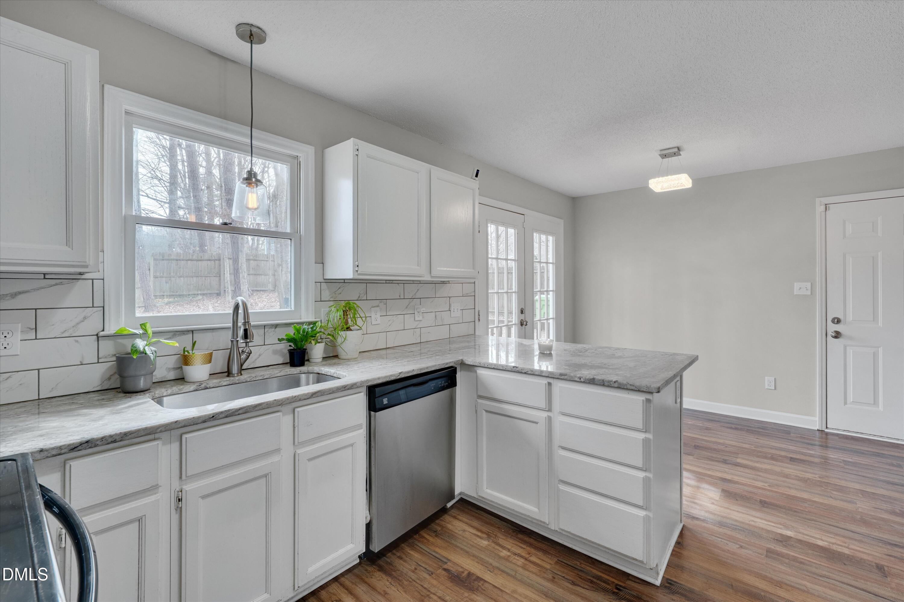 2704 Rockbridge Court Raleigh, NC 27604 - Photo 22 of 38 22-2704 Rockbridge-19