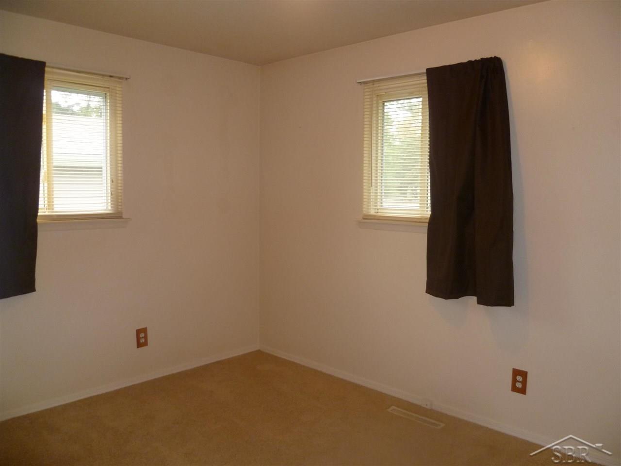 3552 Mack Road Saginaw, MI 48601 - Photo 9 of 18 50056849-8.JPG