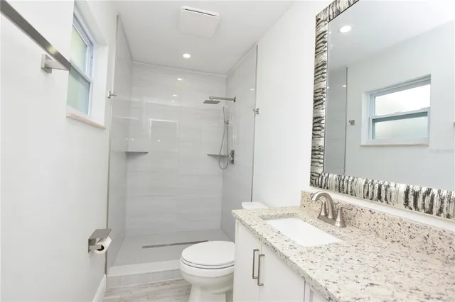 $1,800 | 4208 Ridge Road, Lakeland, FL 33811