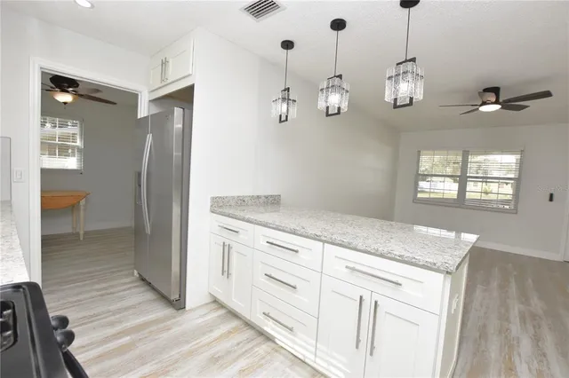 $1,800 | 4208 Ridge Road, Lakeland, FL 33811