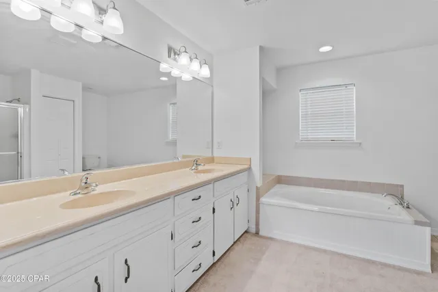 $699,999 | 2822 River Road, Vernon, FL 32462