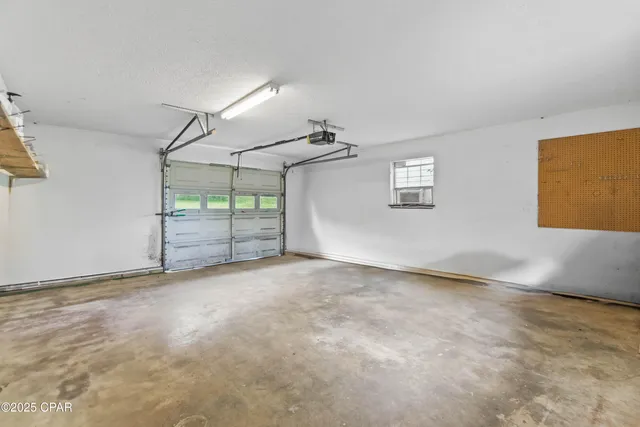 $699,999 | 2822 River Road, Vernon, FL 32462