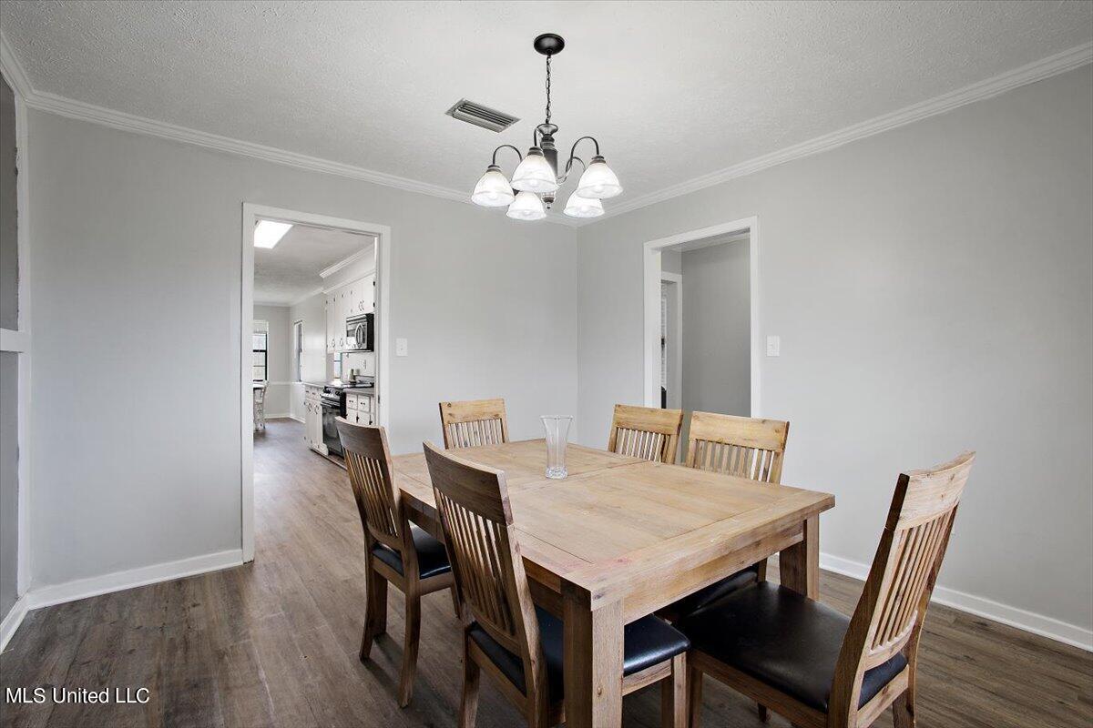 7 Treeway Drive Brandon, MS 39042 - Photo 9 of 20 11-HTP_0851