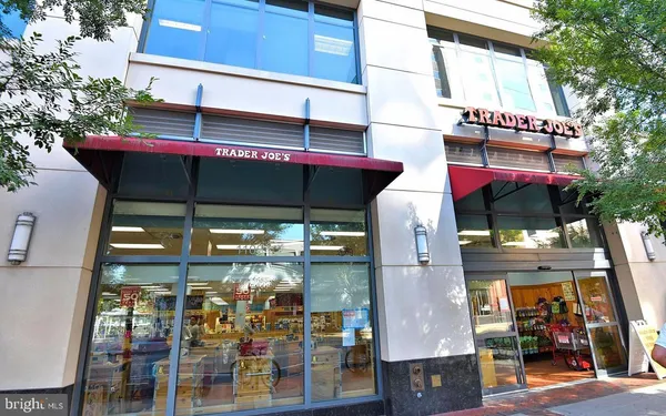 $2,925 | 900 North Garfield Street, Unit 2, Arlington, VA 22201