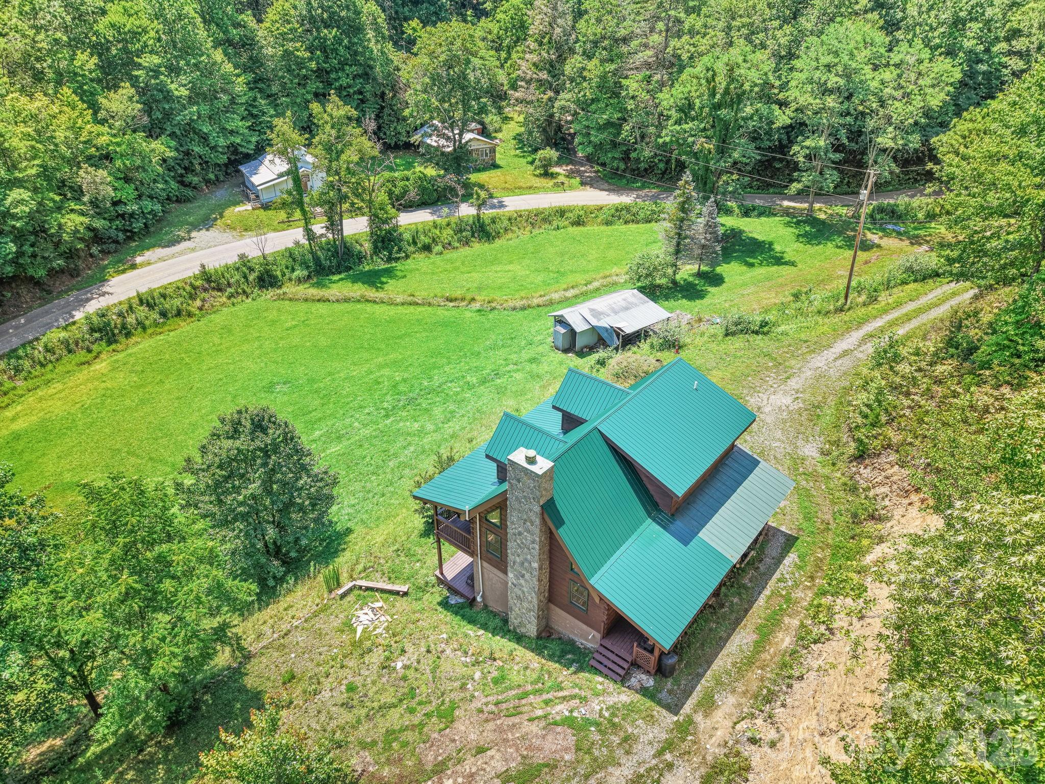 2560 Round Hill Road Bryson City, NC 28713 - Photo 45 of 48 Gallery Image 45