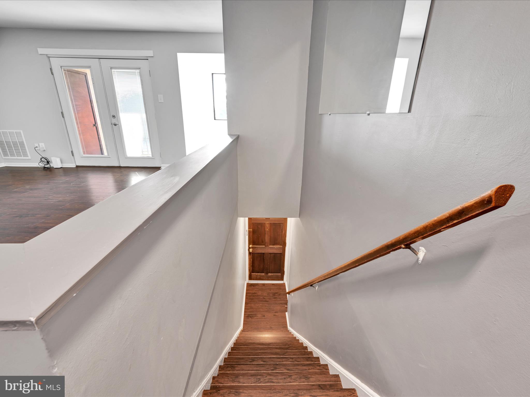 3 Lancaster Estates Mount Joy, PA 17552 - Photo 4 of 25 Stair