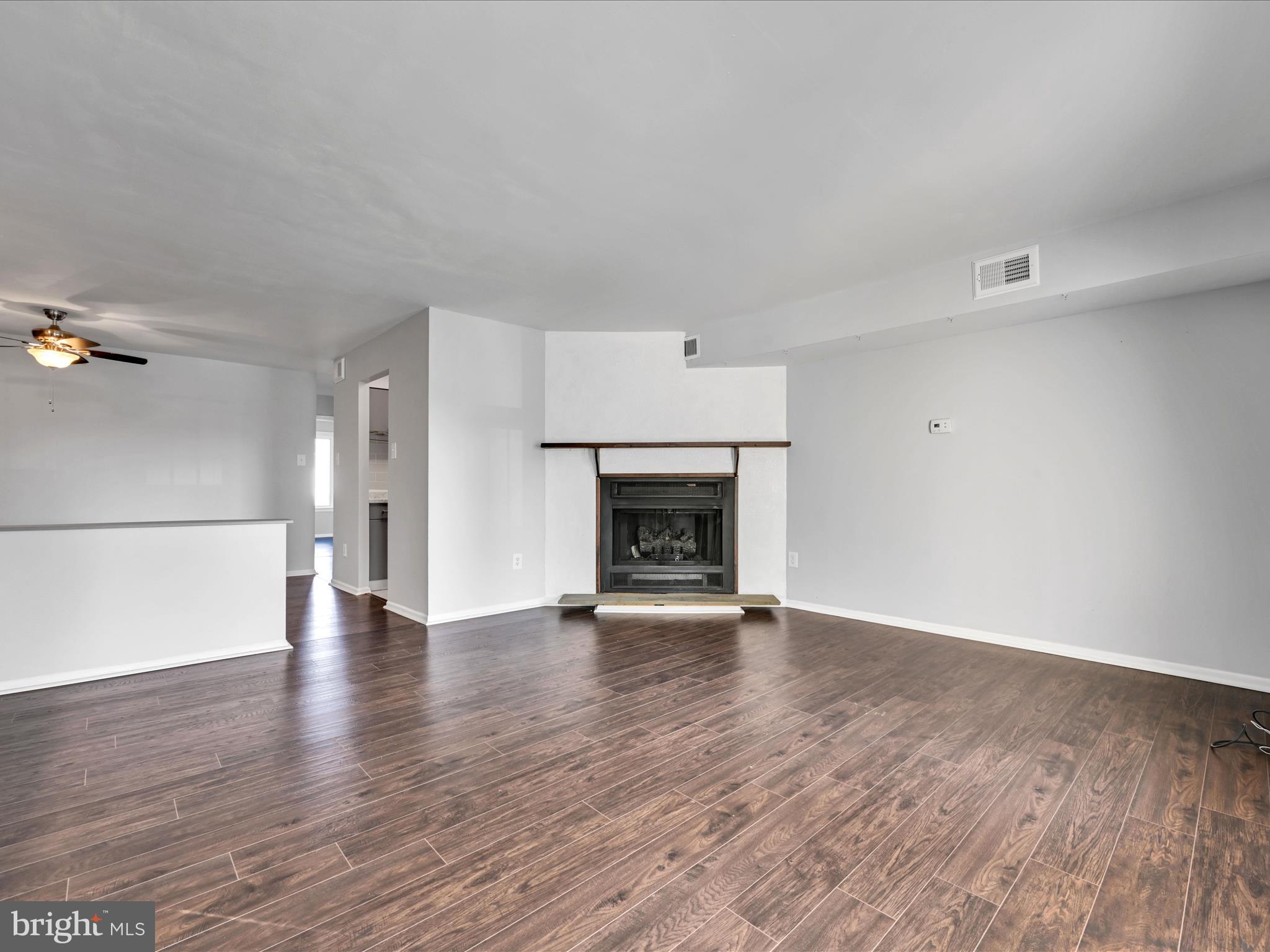 3 Lancaster Estates Mount Joy, PA 17552 - Photo 7 of 25 Living Room