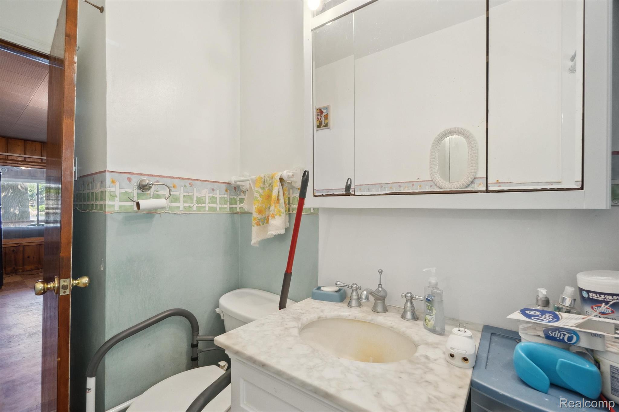 2296 Grove Park Road Fenton, MI 48430 - Photo 15 of 49 Gallery Image 15