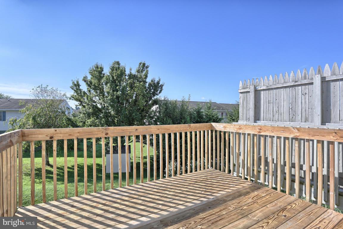 560 Fox Ridge Lane Lebanon, PA 17042 - Photo 4 of 33 Gallery Image 4