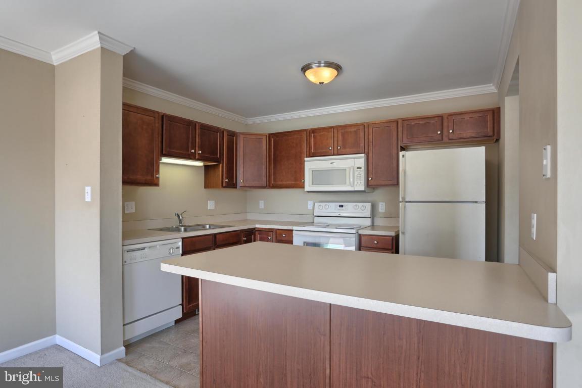 560 Fox Ridge Lane Lebanon, PA 17042 - Photo 8 of 33 Gallery Image 8