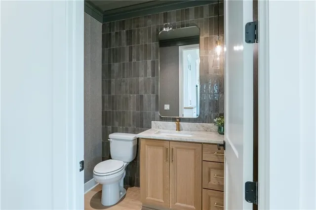 $1,019,000 | 2756 West 133rd Terrace, Leawood, KS 66209